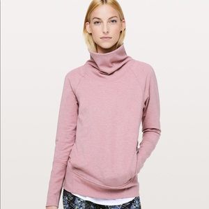 LuluLemon sweatshirt/pullover